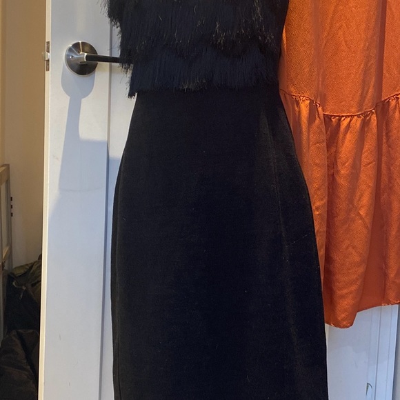 LBD - Picture 6 of 6